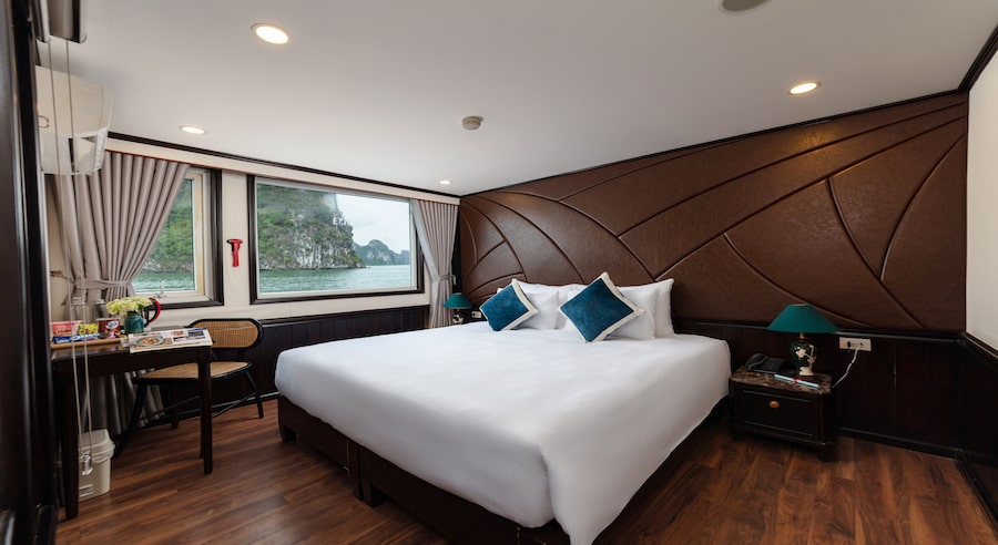Deluxe Cabin