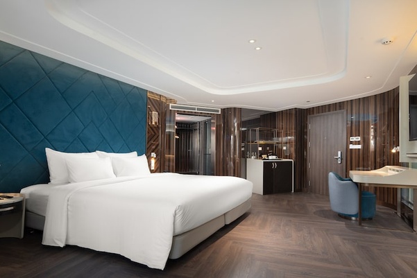 Deluxe Cabin