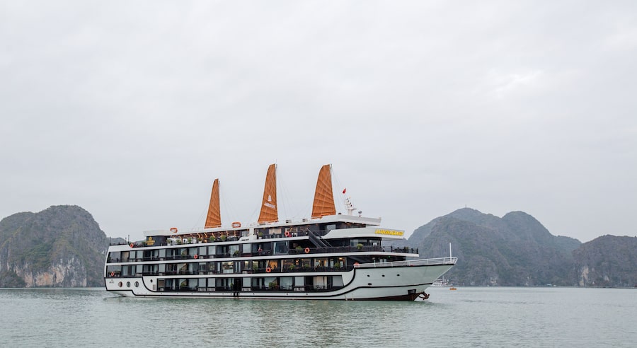 La Regina Grand Cruise